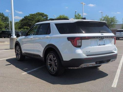 White Metallic 2026 Ford Explorer Active