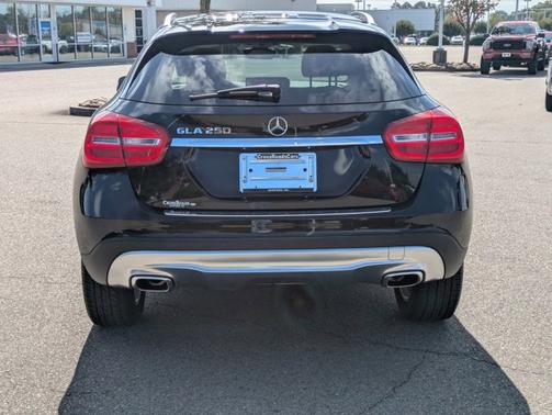 2017 Mercedes-Benz GLA 250 BASE