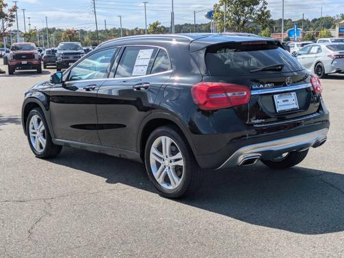2017 Mercedes-Benz GLA 250 BASE