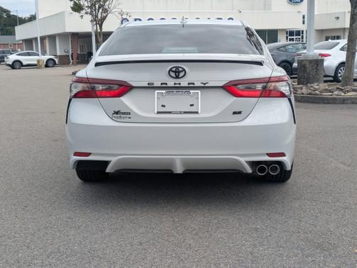 2024 Toyota Camry SE NIGHTSHADE