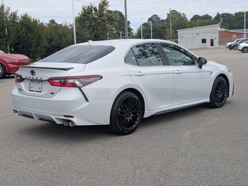 2024 Toyota Camry SE NIGHTSHADE
