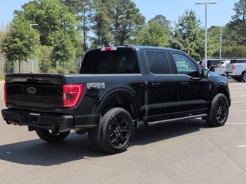 Black Metallic 2022 Ford F-150 XLT