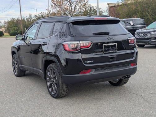 Diamond Black 2021 Jeep Compass 80th Special Edition