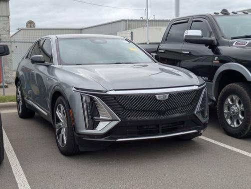 2024 Cadillac LYRIQ TECH
