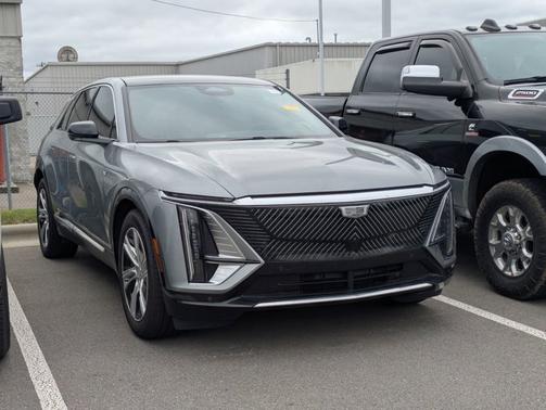 2024 Cadillac LYRIQ TECH