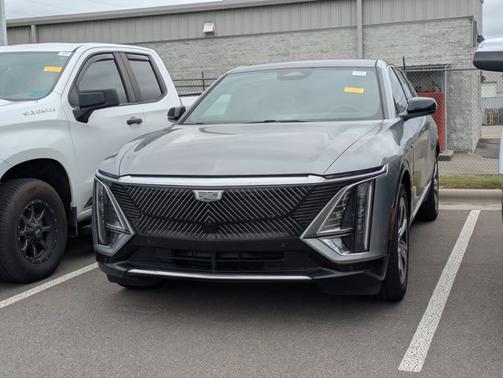 2024 Cadillac LYRIQ TECH