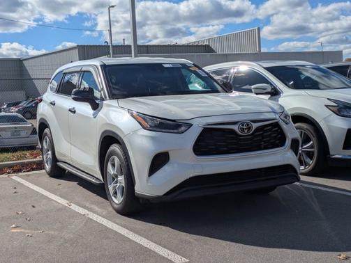 2021 Toyota Highlander L