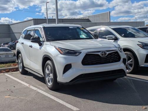 2021 Toyota Highlander L