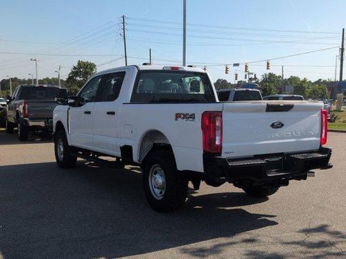 Oxford White 2026 Ford F-250 XL