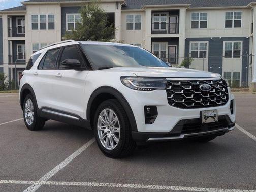 White Metallic 2026 Ford Explorer Platinum