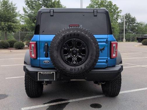 Blue Metallic 2025 Ford Bronco Badlands