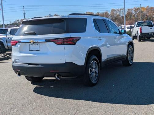 2024 Chevrolet Traverse Limited LT CLOTH