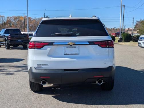 2024 Chevrolet Traverse Limited LT CLOTH