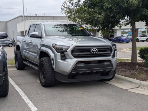 2024 Toyota Tacoma SR5