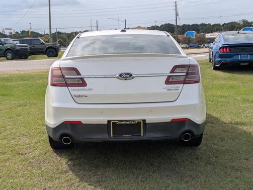 2016 Ford Taurus LIMITED