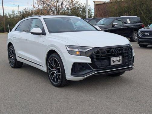 Glacier White Metallic 2020 Audi Q8 55 Premium Plus