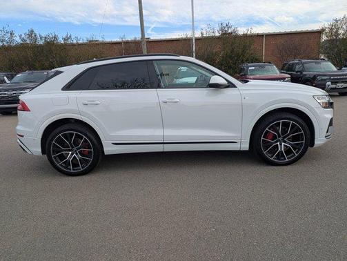 Glacier White Metallic 2020 Audi Q8 55 Premium Plus