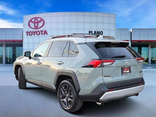 2022 Toyota RAV4 Adventure