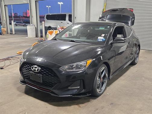 2020 Hyundai Veloster Base