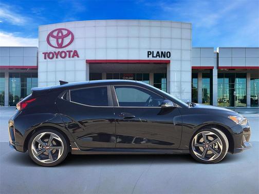 2020 Hyundai Veloster Base