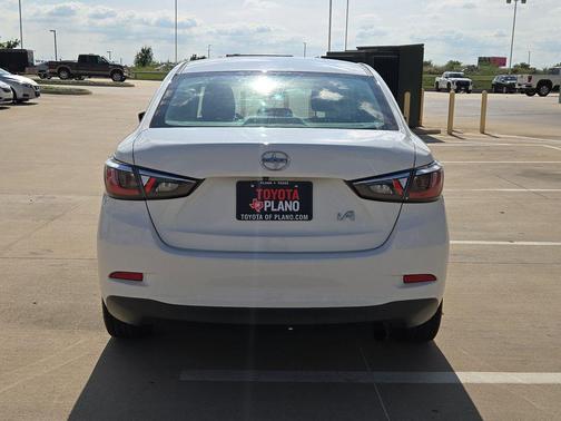 Frost 2016 Scion iA Base
