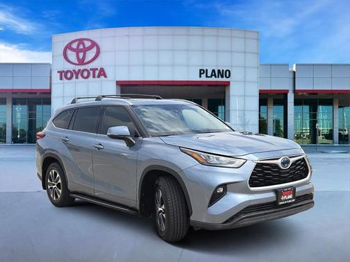 2020 Toyota Highlander Hybrid XLE