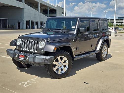 2017 Jeep Wrangler Unlimited Sahara