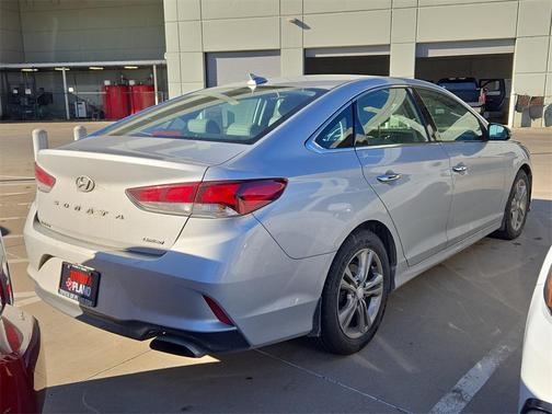 2019 Hyundai SONATA Limited