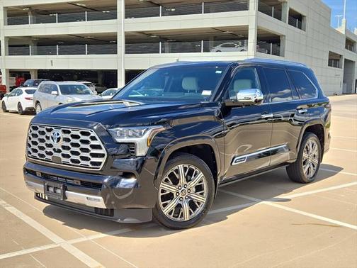 2023 Toyota Sequoia Base