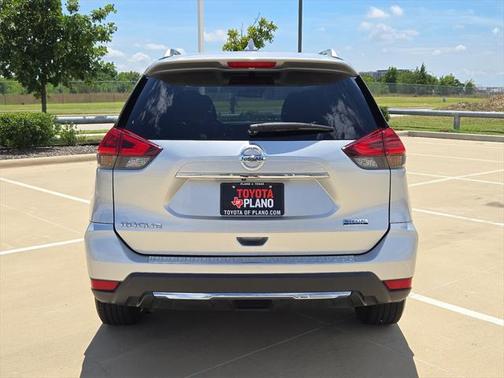 2020 Nissan Rogue S