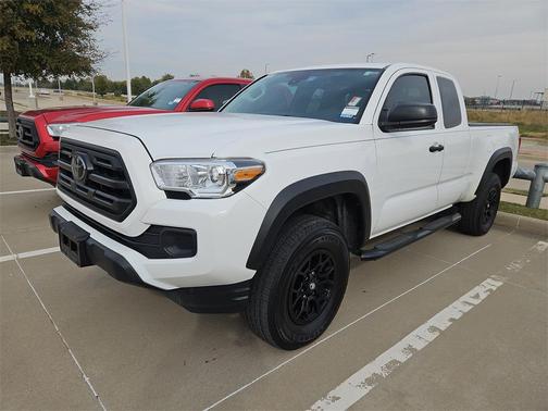 2019 Toyota Tacoma SR