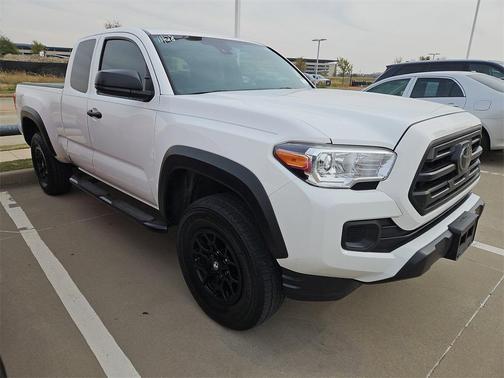 2019 Toyota Tacoma SR