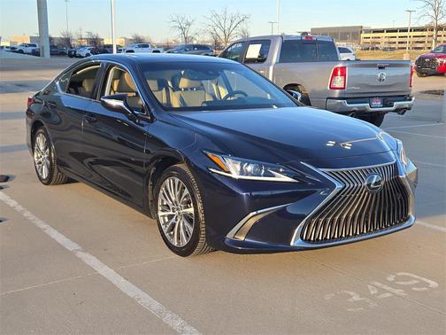 2019 Lexus ES 350 Base