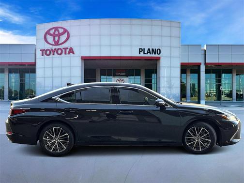 2022 Lexus ES 350 Base