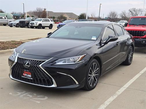 2022 Lexus ES 350 Base