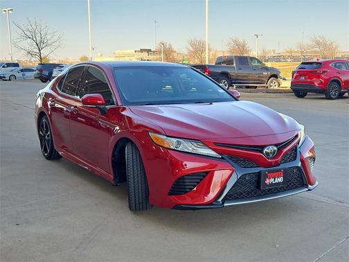 2020 Toyota Camry XSE