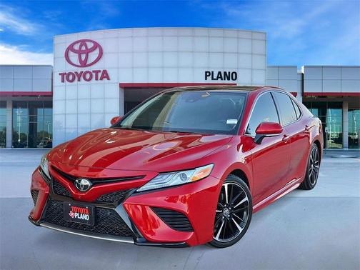 2020 Toyota Camry XSE