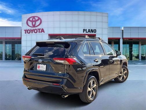 2023 Toyota RAV4 Prime SE