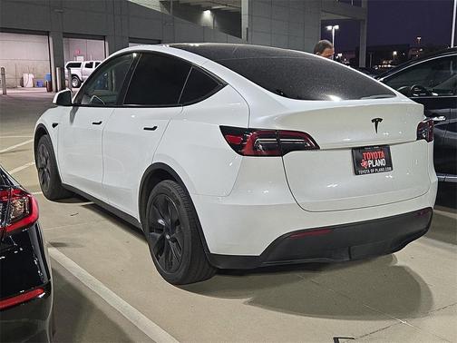 2024 Tesla Model Y Long Range Dual Motor All-Wheel Drive