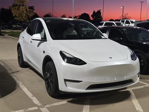 2024 Tesla Model Y Long Range Dual Motor All-Wheel Drive