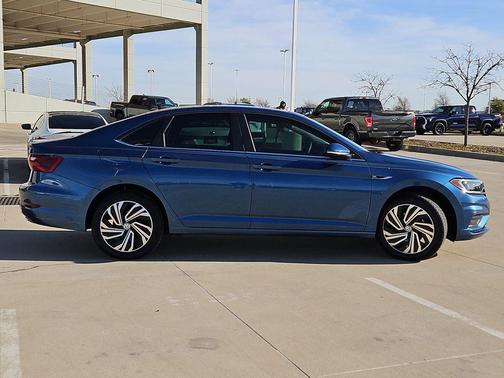 2020 Volkswagen Jetta 1.4T SEL Premium