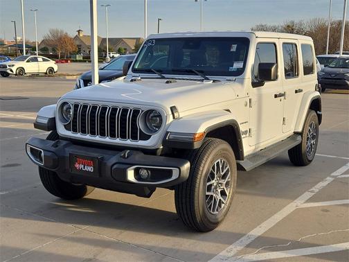 2024 Jeep Wrangler 4-Door Sahara 4x4