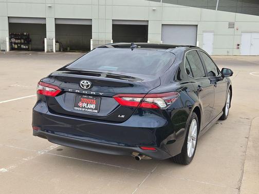 Galactic Aqua Mica 2021 Toyota Camry LE