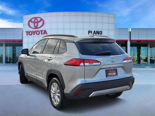 2022 Toyota Corolla Cross LE