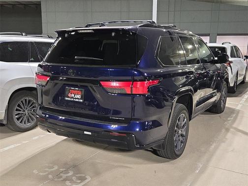 2025 Toyota Sequoia Platinum