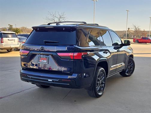 2025 Toyota Sequoia Platinum