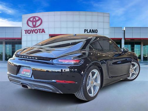 2018 Porsche 718 Cayman Base