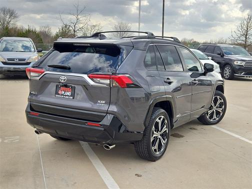 2025 Toyota RAV4 Hybrid SE