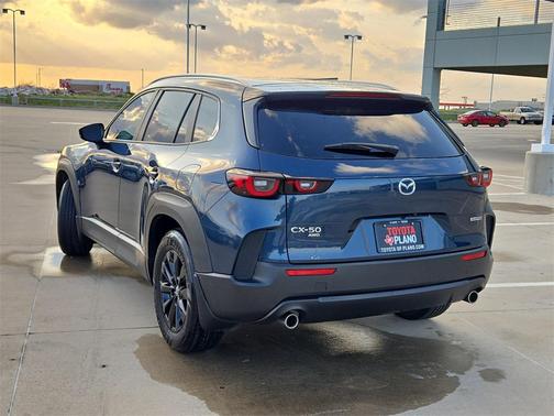 2024 Mazda CX-50 2.5 S Preferred Package