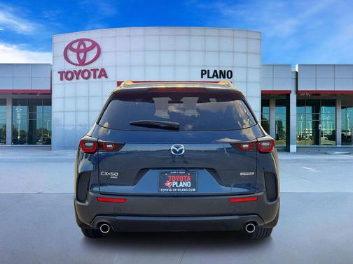 2024 Mazda CX-50 2.5 S Preferred Package